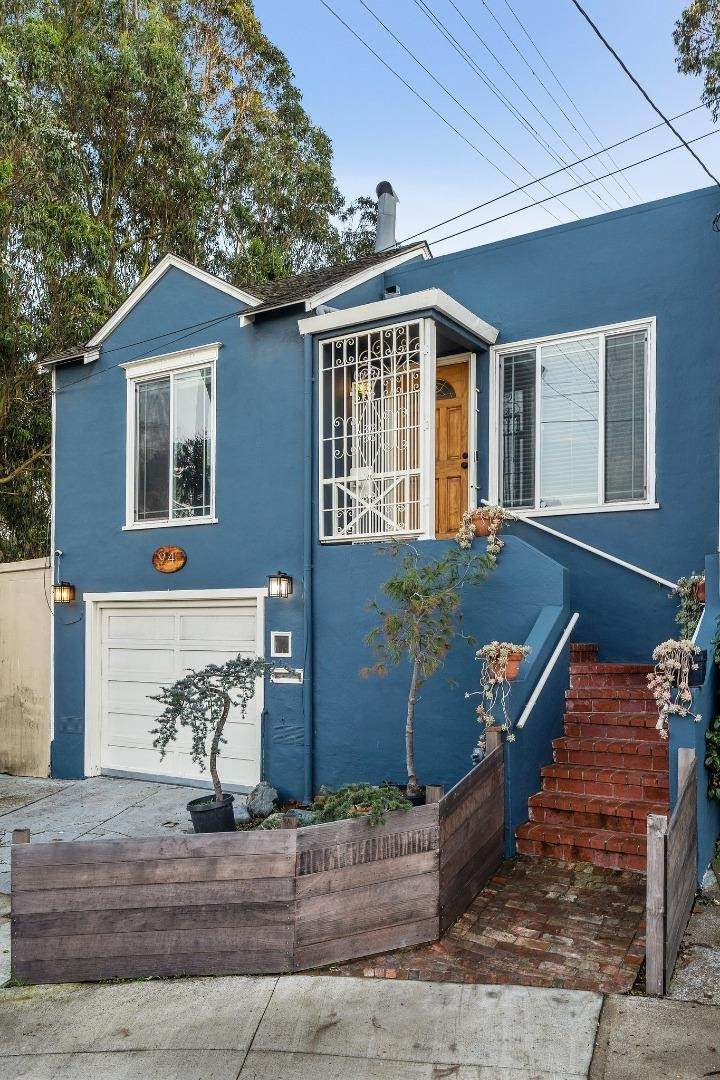 94 W View Avenue - Photo 1
