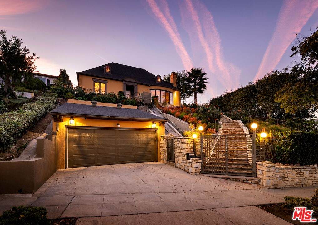 1243 Beverly Green Drive - Photo 1
