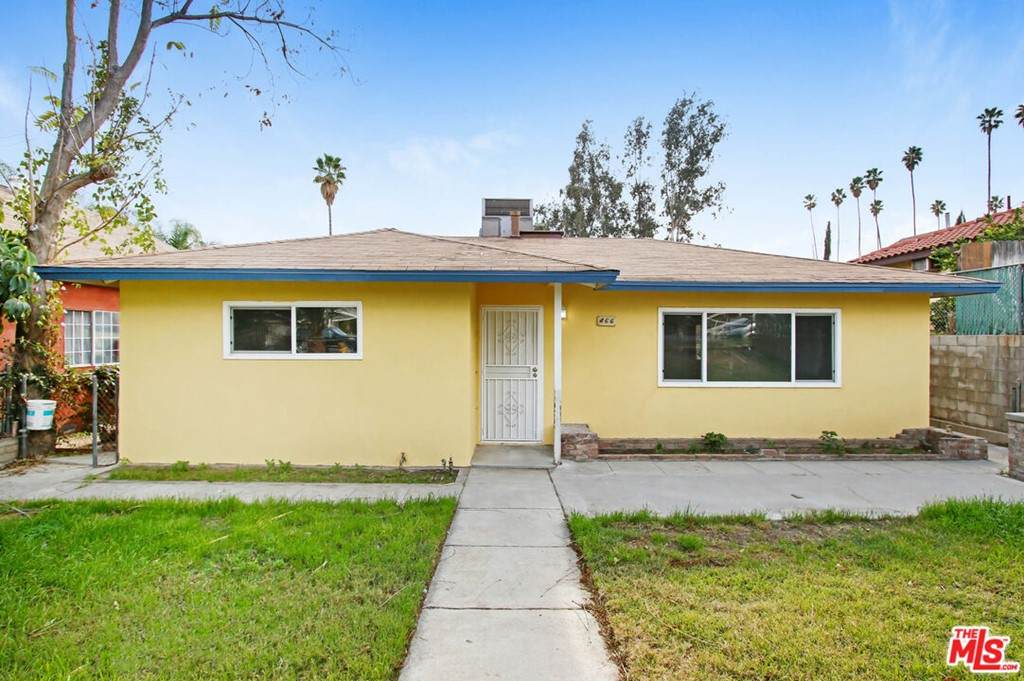 466 F Street - Photo 1