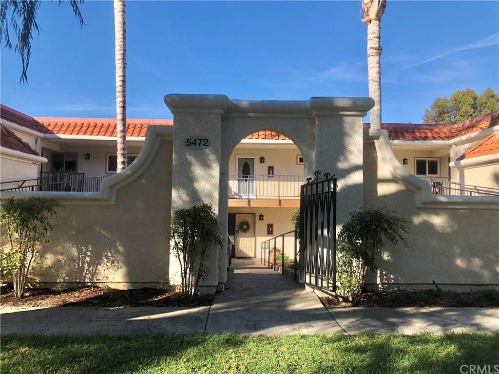 5472 Paseo Del Lago - Photo 1