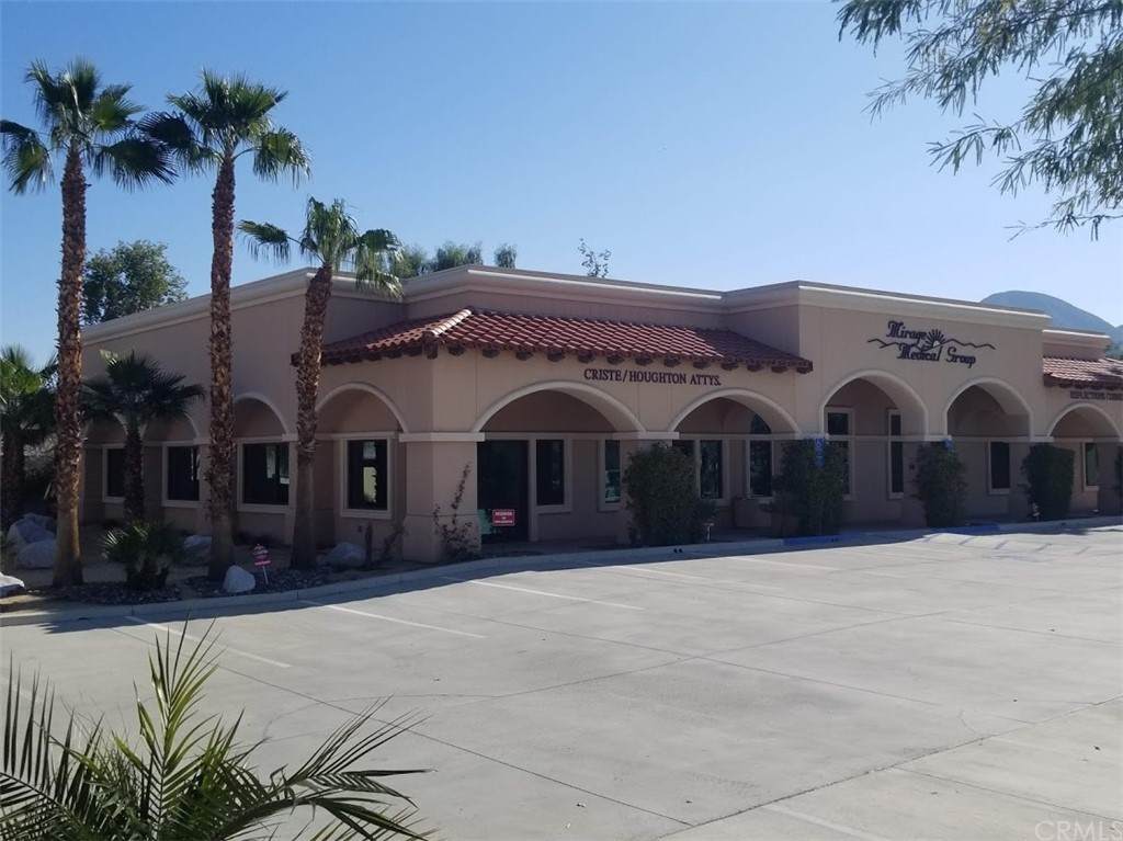 44650 Village Court - Photo 1
