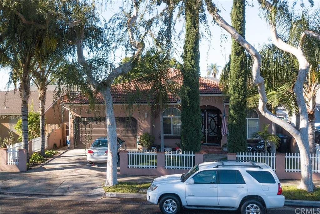 119 Vermont Avenue - Photo 1