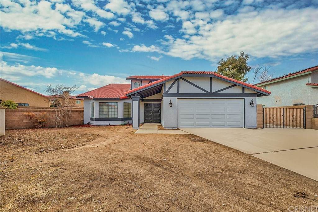 1330 Sun Court - Photo 1