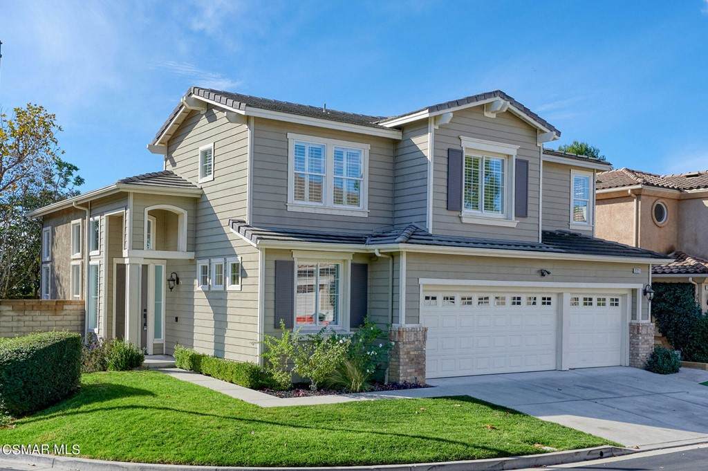 2721 Capella Way - Photo 1