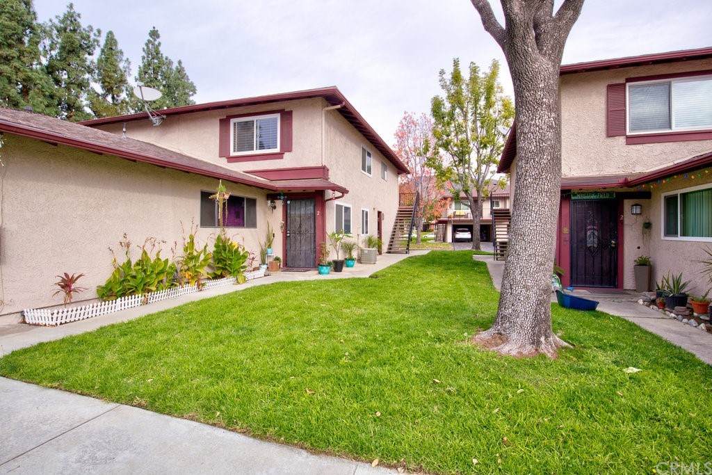 1167 Sierra Madre Avenue - Photo 1