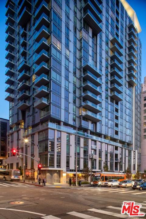 427 5th Street - Photo 1