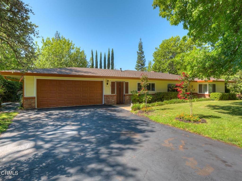 55 Pine Oaks Road - Photo 1