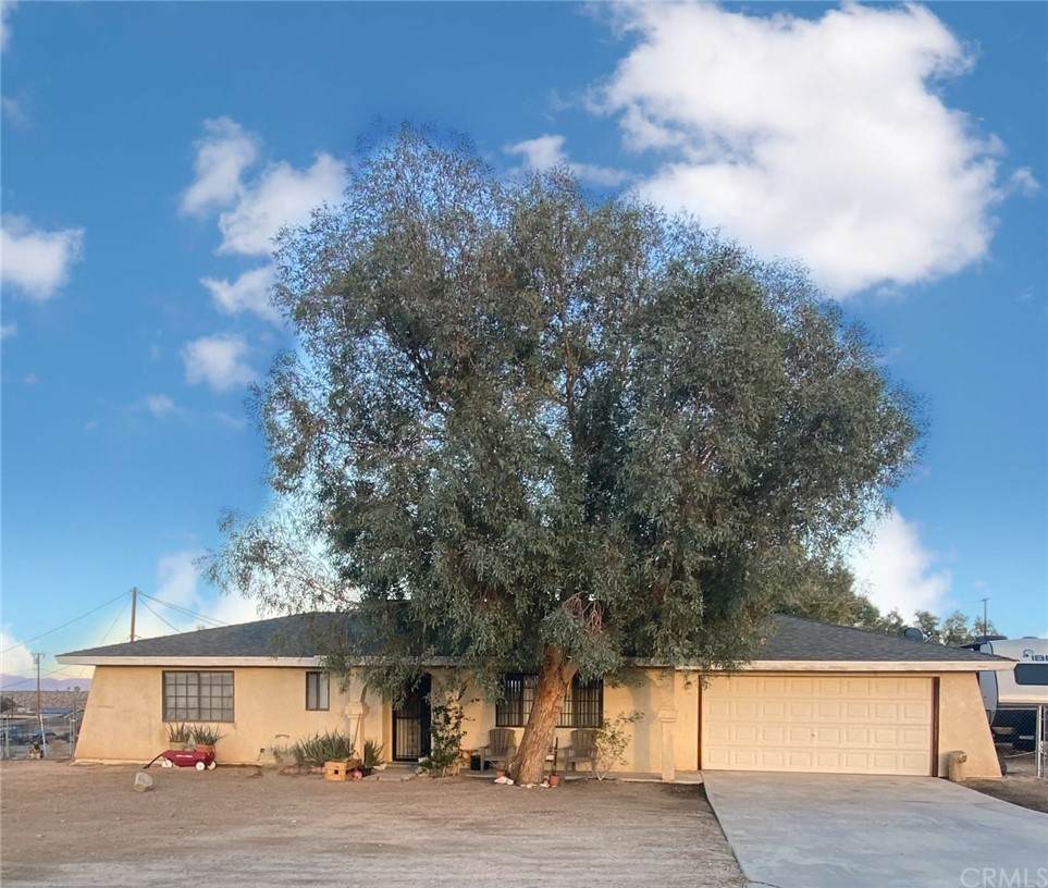 6463 Alfalfa Avenue - Photo 1