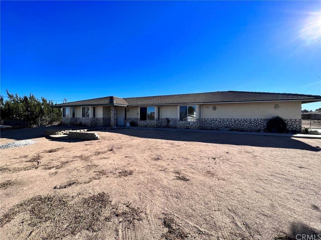 15475 Rodeo Street - Photo 1