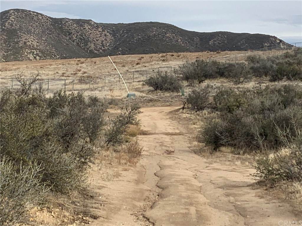 40740 Silver Saddle - Photo 1