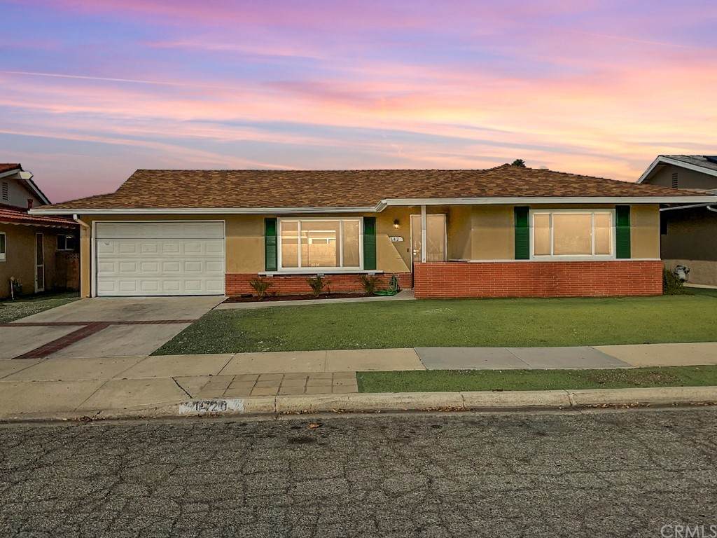 1420 Mayberry Avenue - Photo 1