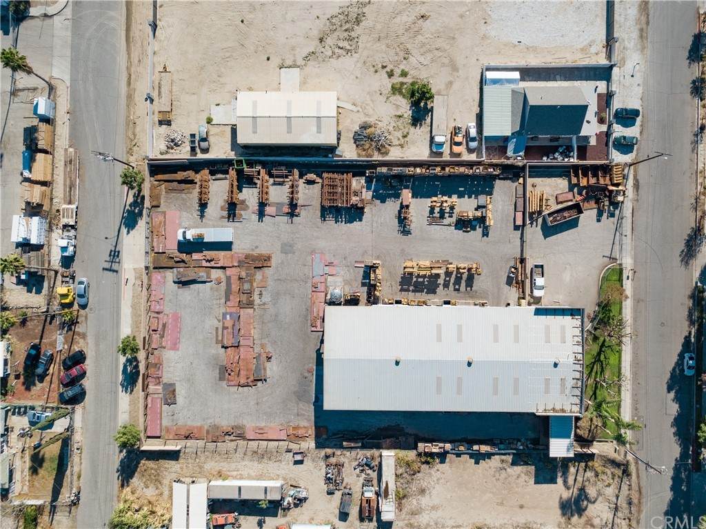 1240 Lincoln Street - Photo 1