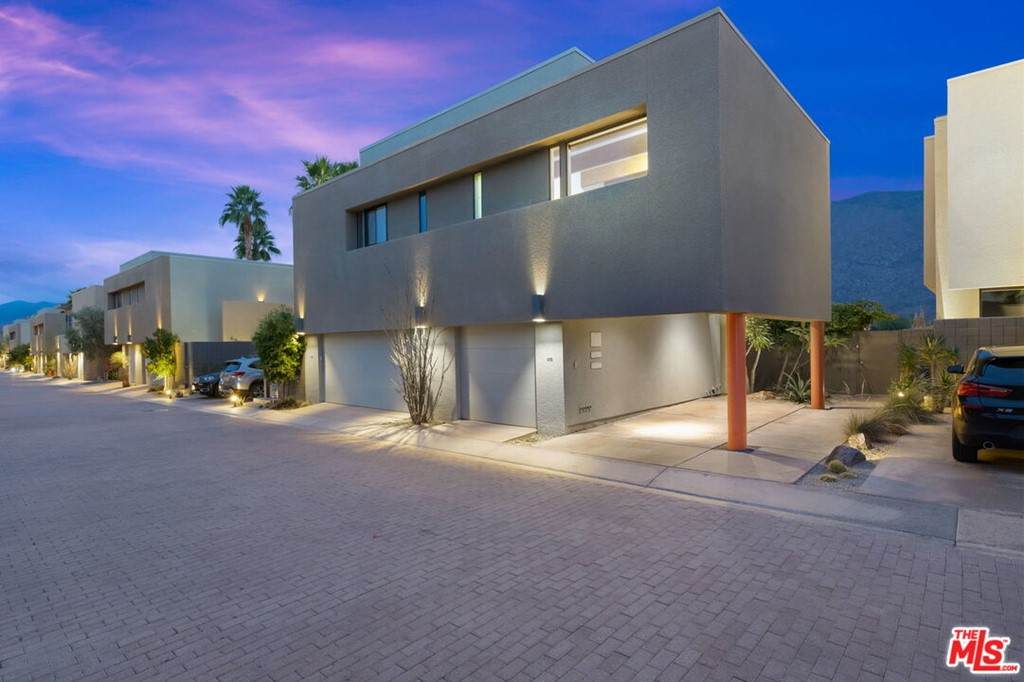 1472 Baristo Road - Photo 1