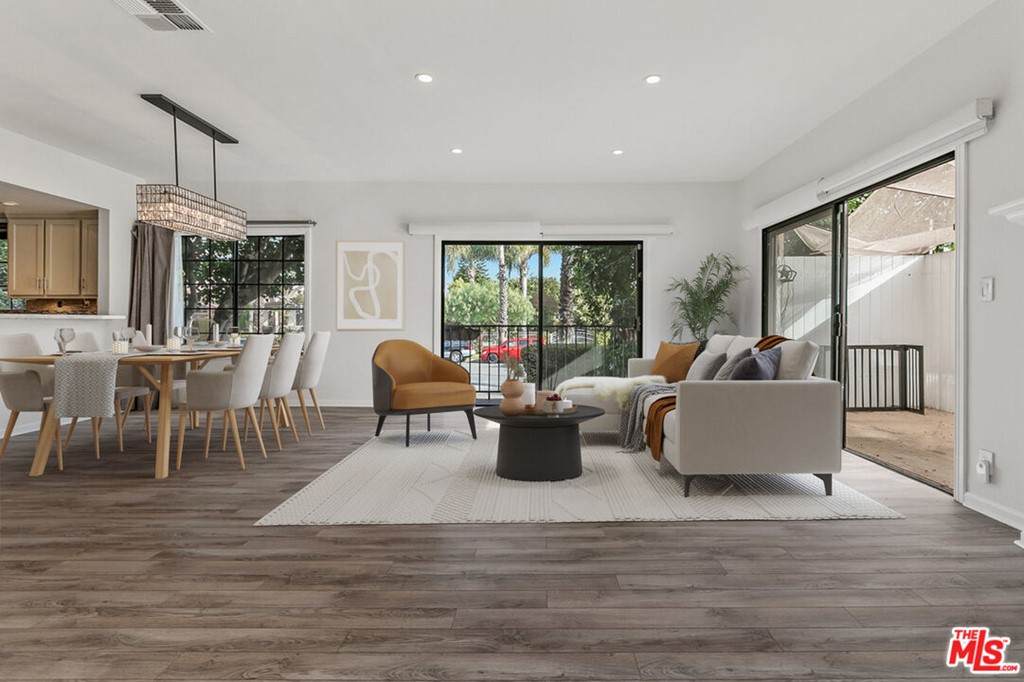 1434 19th Street - Photo 1