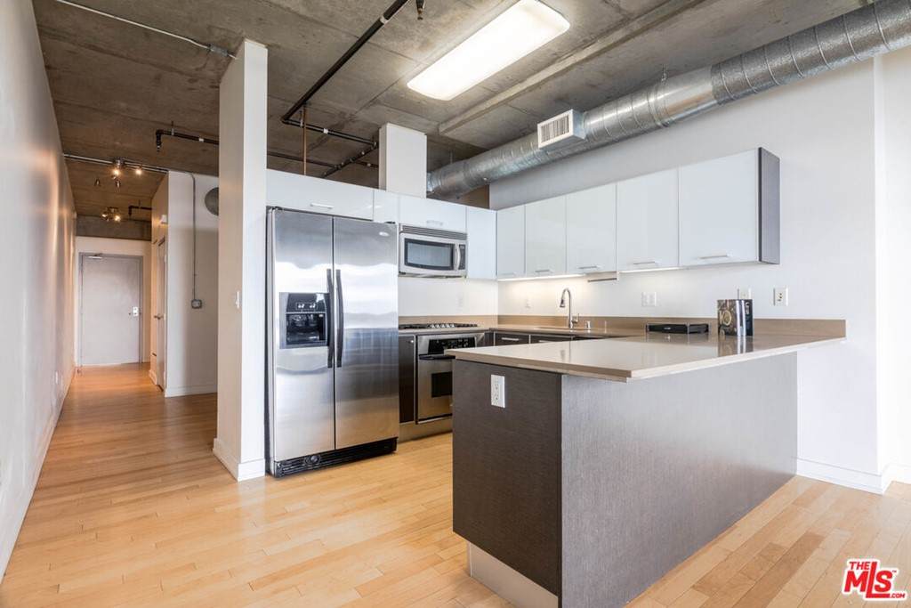 645 9Th Street - Photo 1
