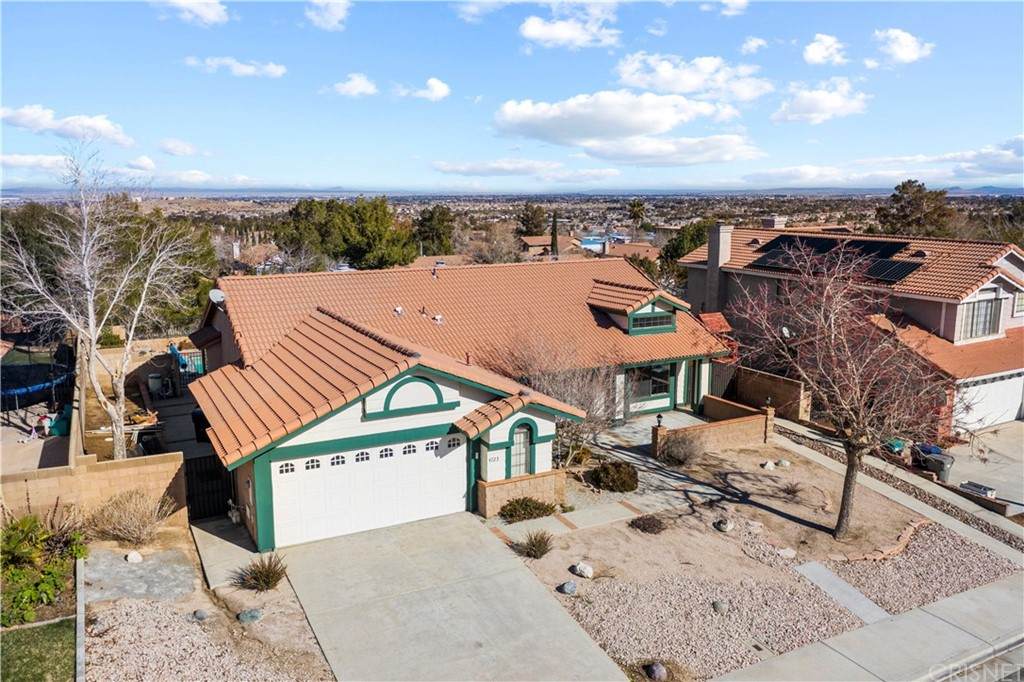 4723 Grandview Drive - Photo 1