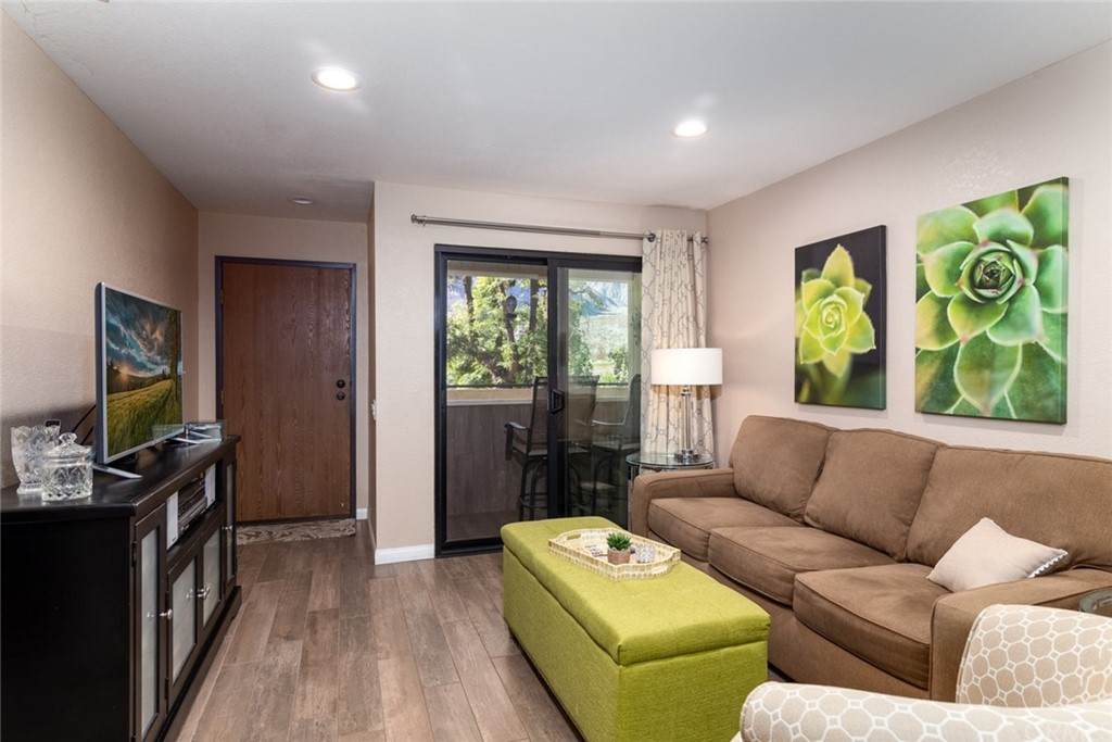 685 Ashurst Court - Photo 1