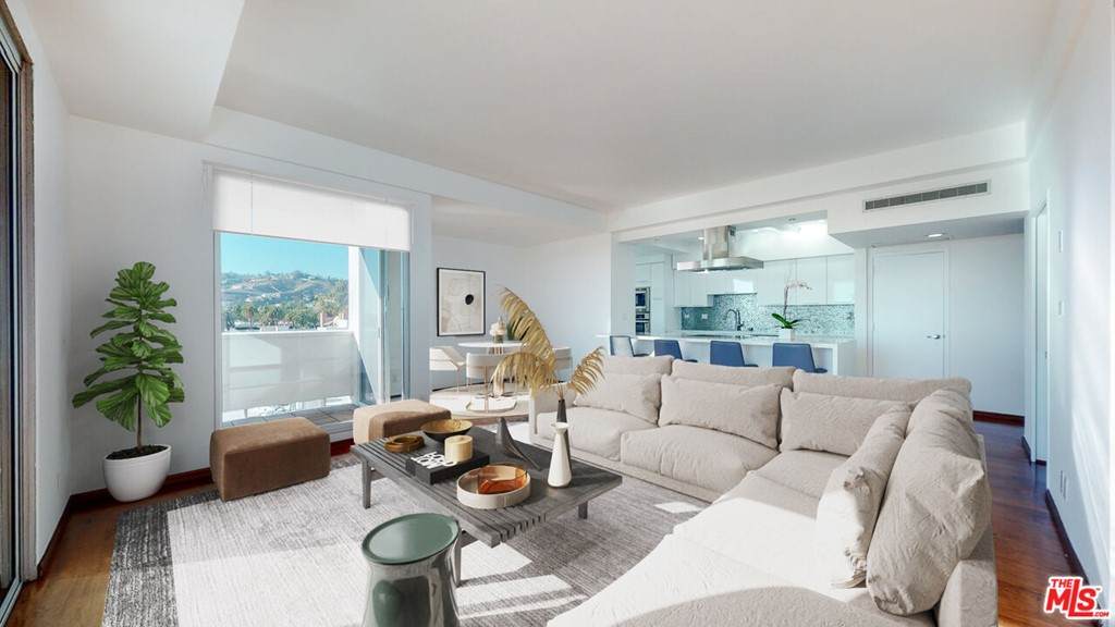 7250 Franklin Avenue - Photo 1