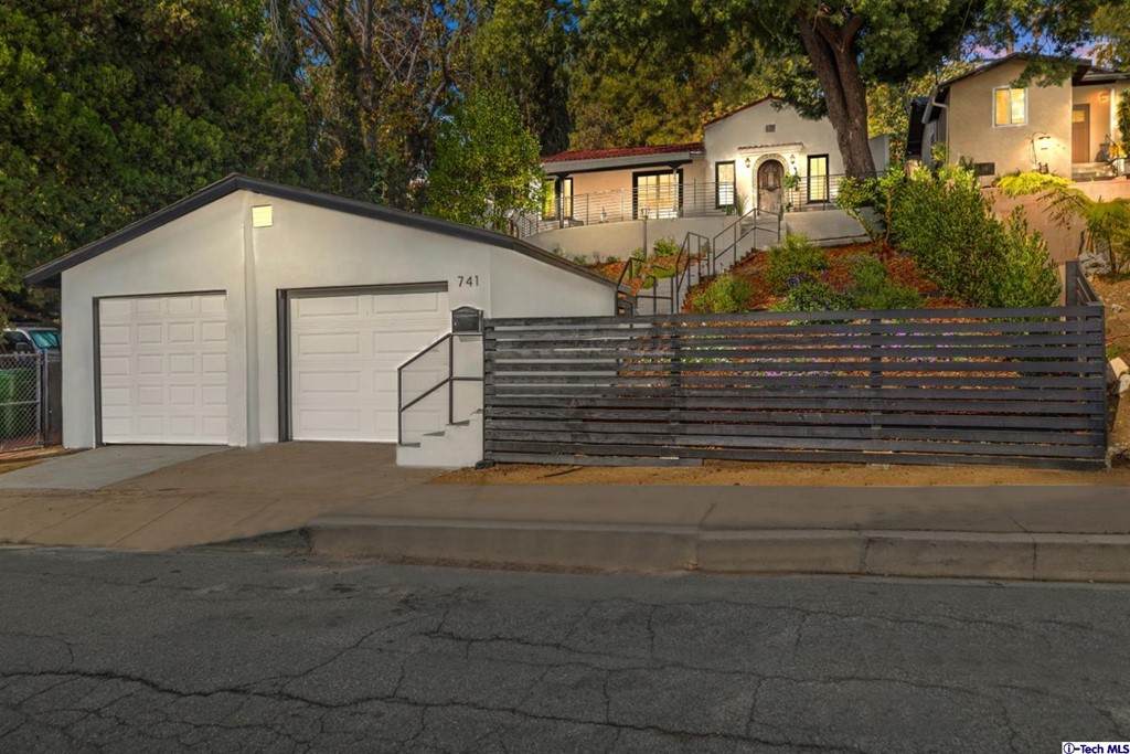 741 Terrace 49 - Photo 1