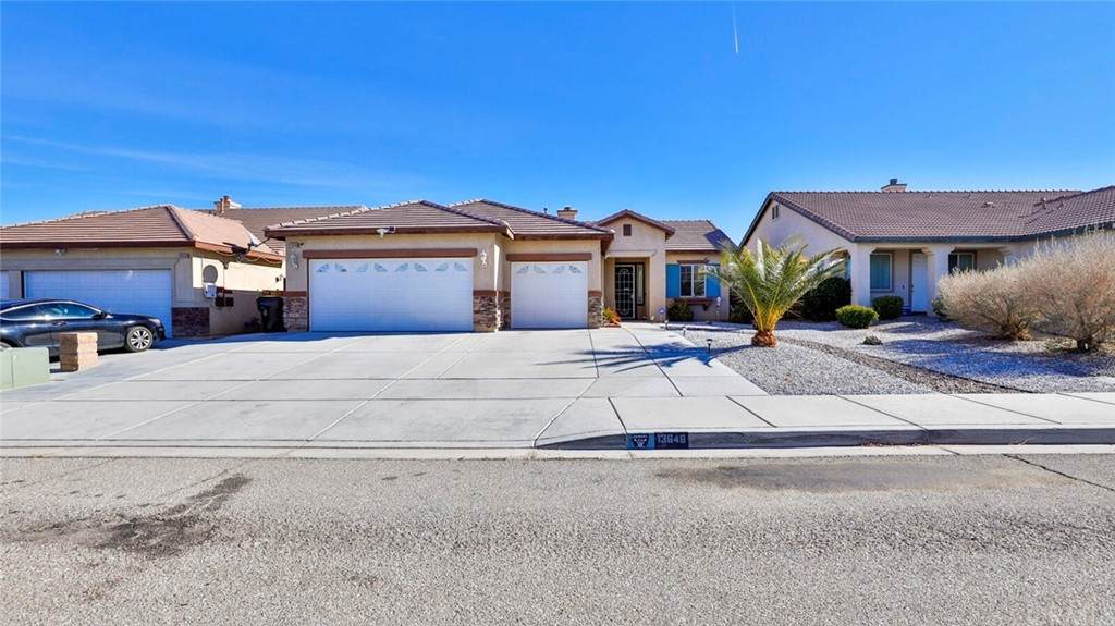 13649 Sandpiper Place - Photo 1