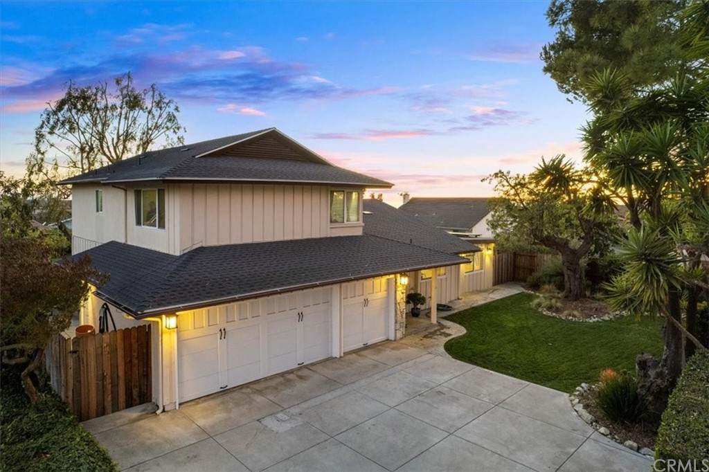 6128 Queenridge Drive - Photo 1