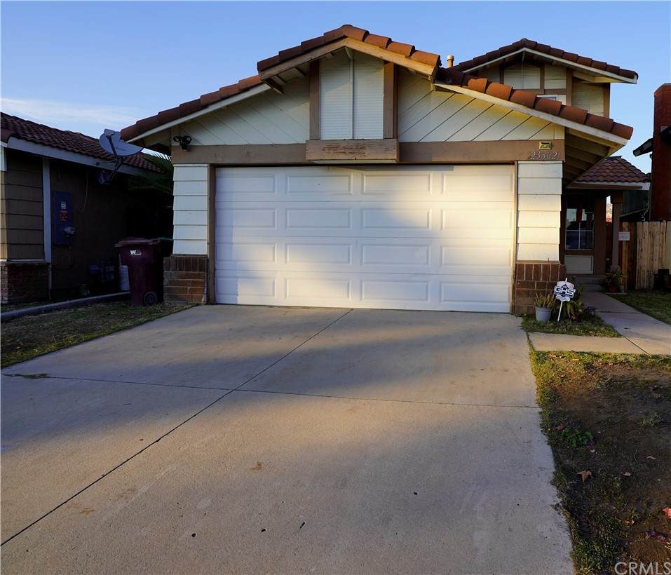23362 Woodlander Way - Photo 1