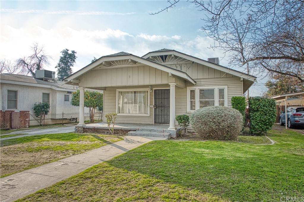 1247 Thorne Avenue - Photo 1