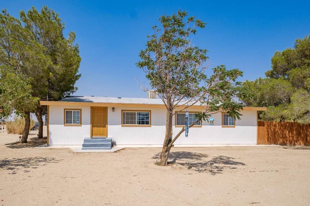 34634 Gobar Road - Photo 1