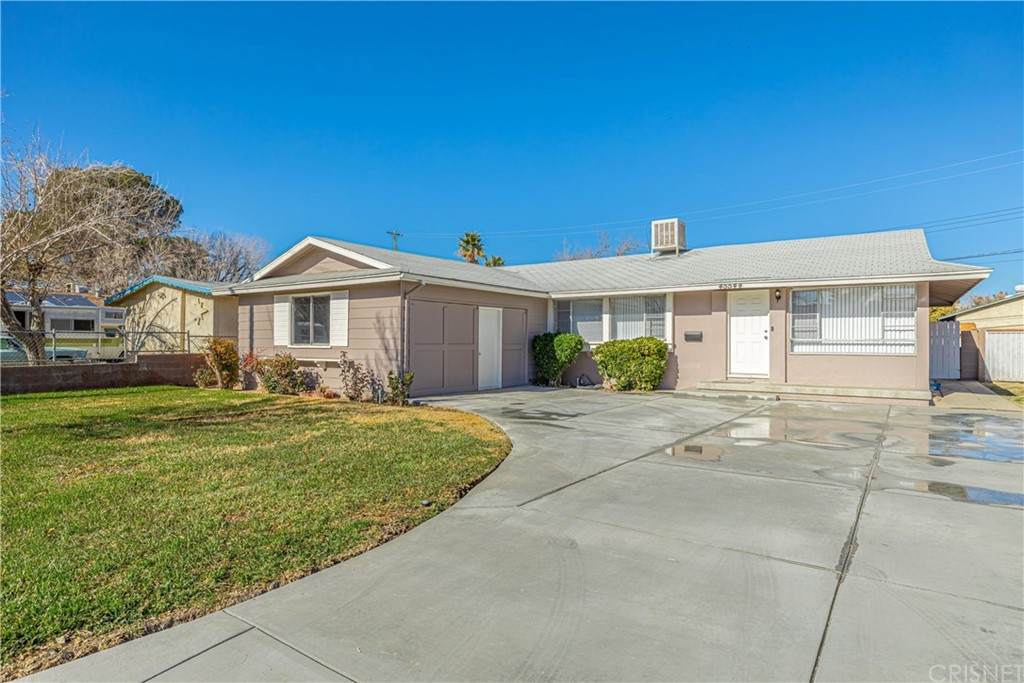 45544 11th Street - Photo 1