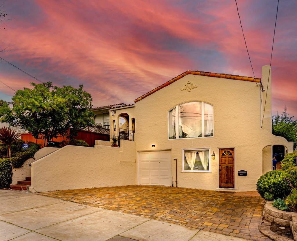 766 Jefferson Street - Photo 1