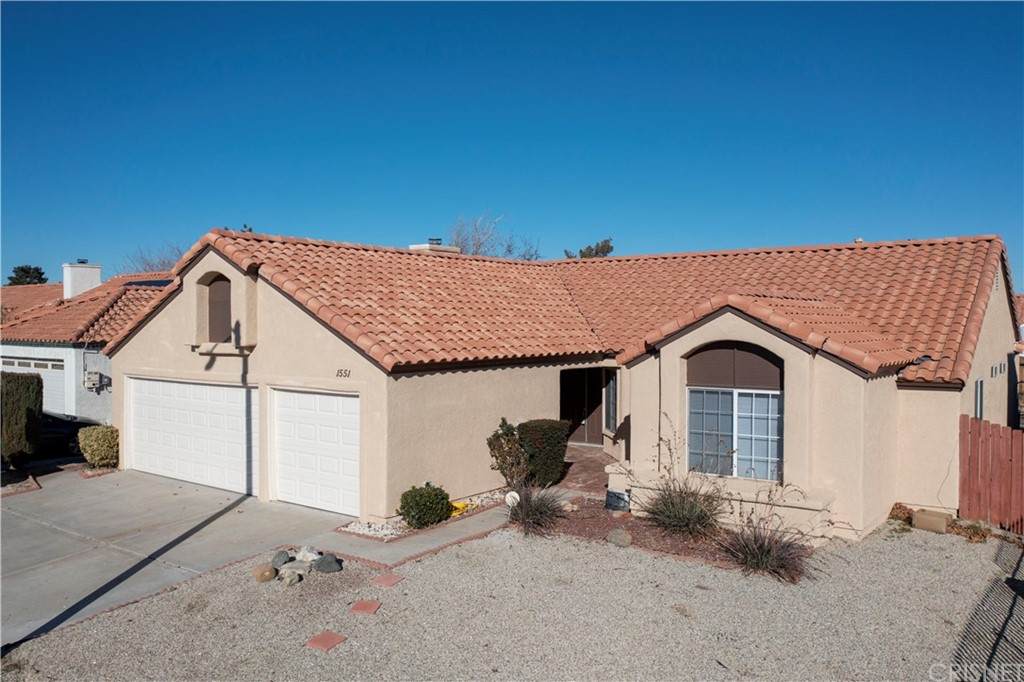 1551 Coventry Place - Photo 1