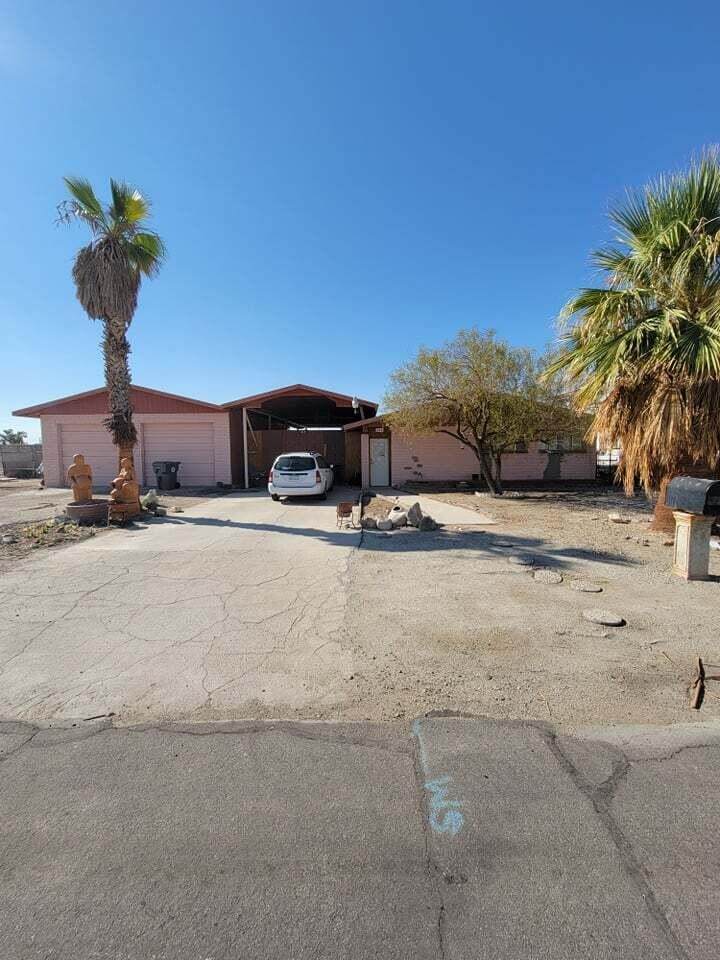 127 Naples Lane - Photo 1