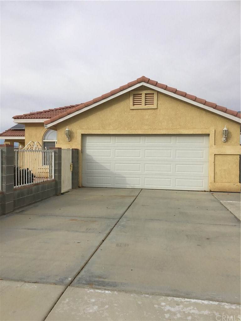 9601 Peach Avenue - Photo 1
