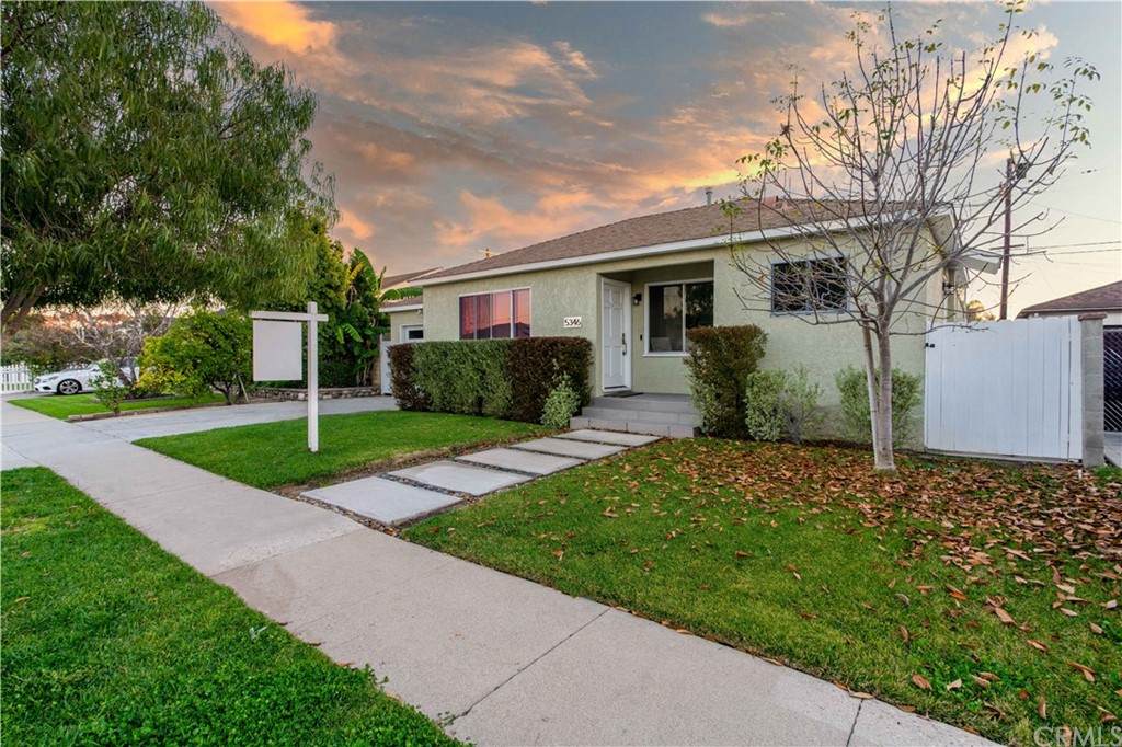 5346 121st Street - Photo 1