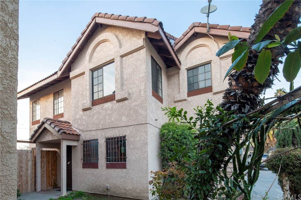 11211 Lambert Avenue - Photo 1