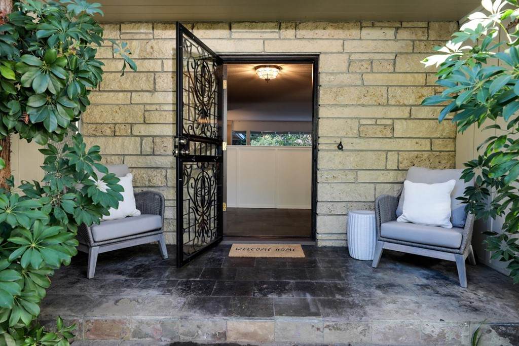 51 Fair Oaks Lane - Photo 1