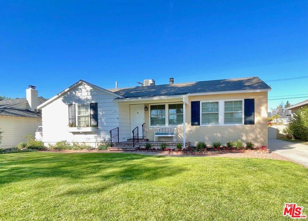 13941 Peach Grove Street - Photo 1