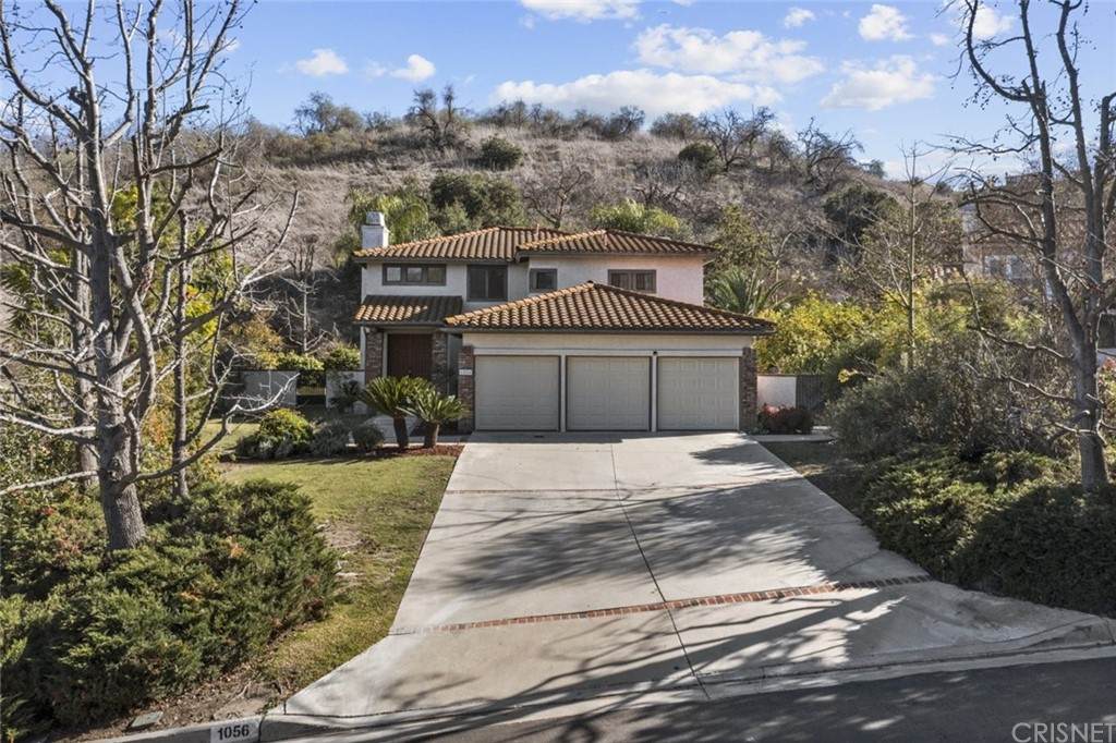 1056 Hooper Drive - Photo 1