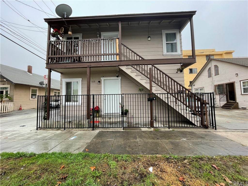 310 Walnut Street - Photo 1