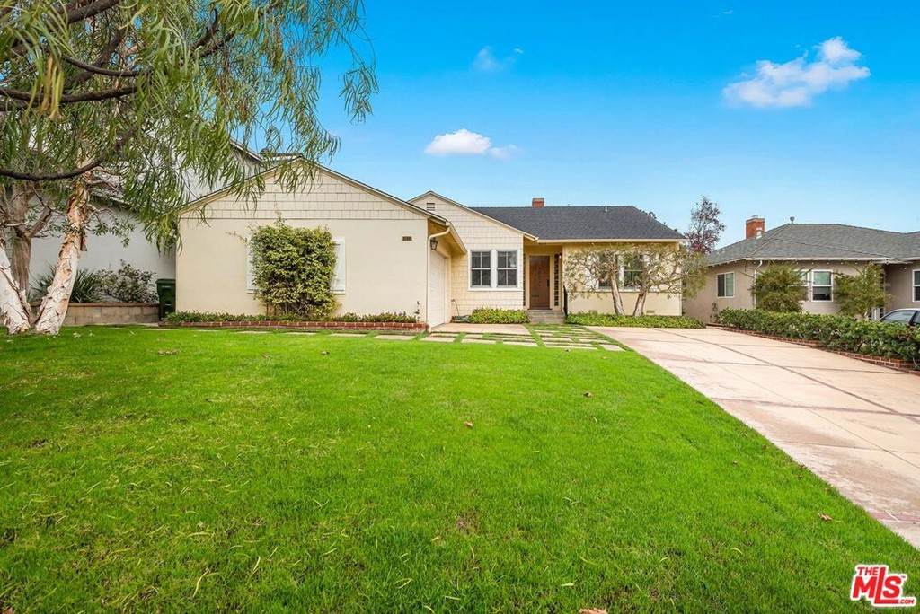 6373 78TH Street - Photo 1