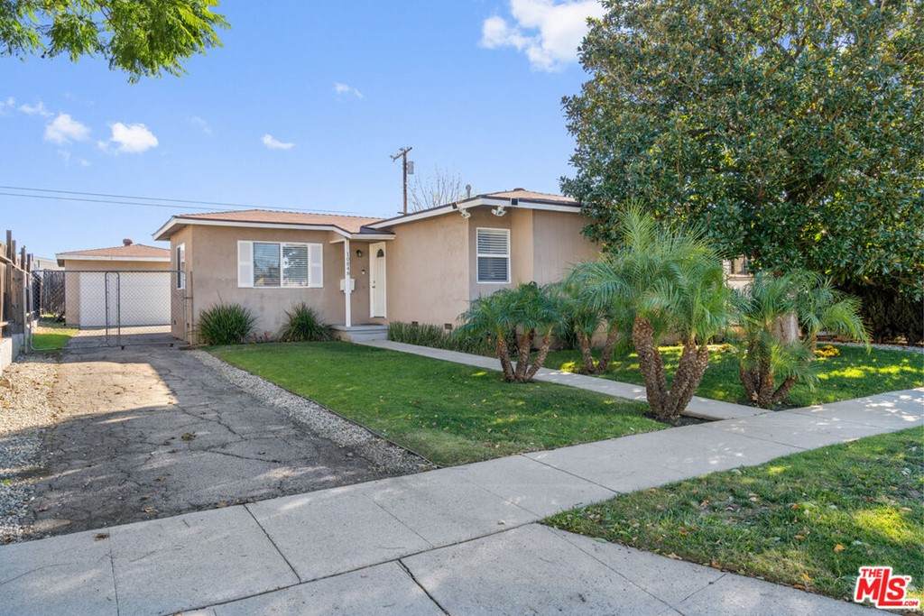 10848 Marklein Avenue - Photo 1