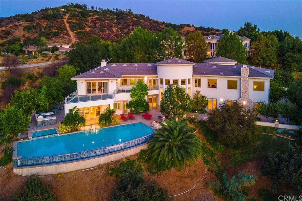 387 Torrey Pines Drive - Photo 1