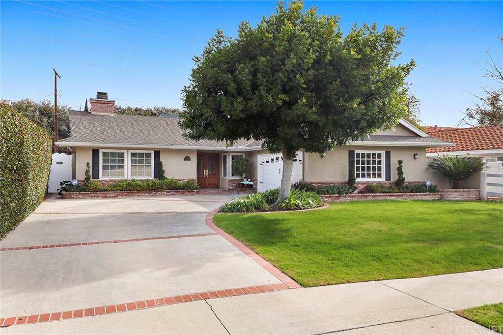 9304 Crebs Avenue - Photo 1