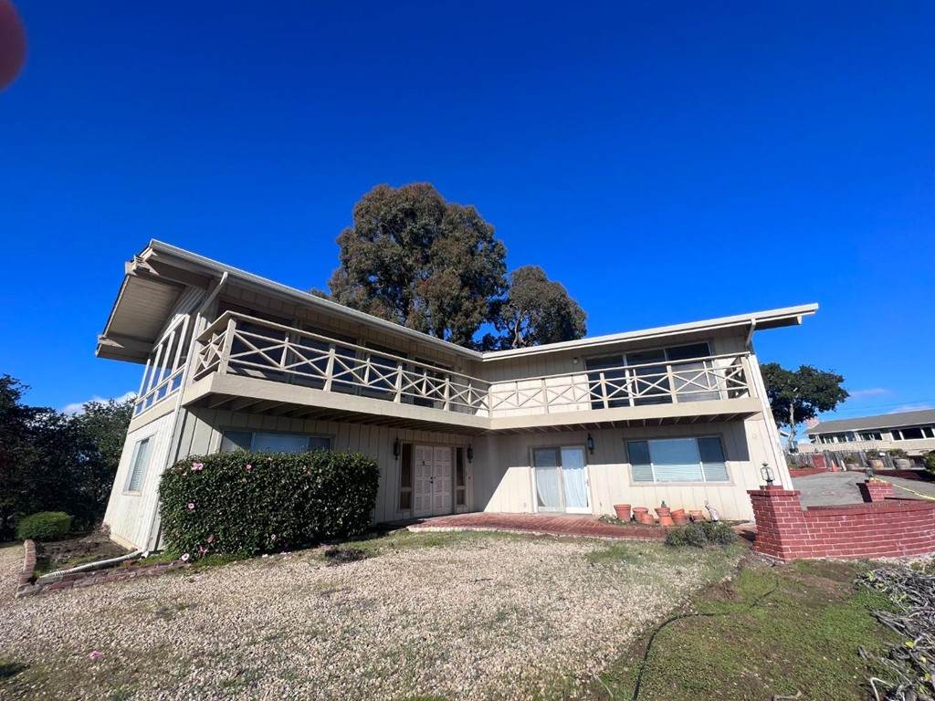 835 Vista Del Mar Drive - Photo 1
