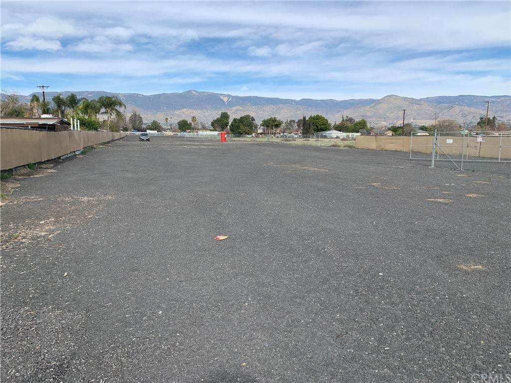 25112 3rd Street - Photo 1
