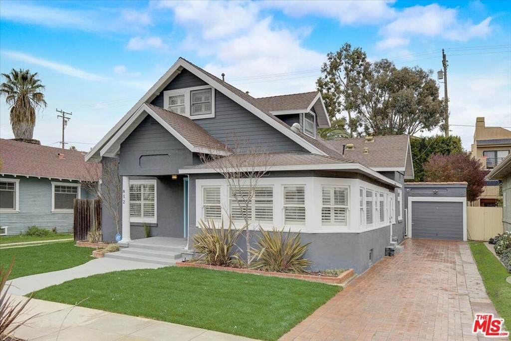 812 Coronado Avenue - Photo 1