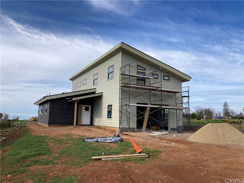 5557 Keith Road - Photo 1