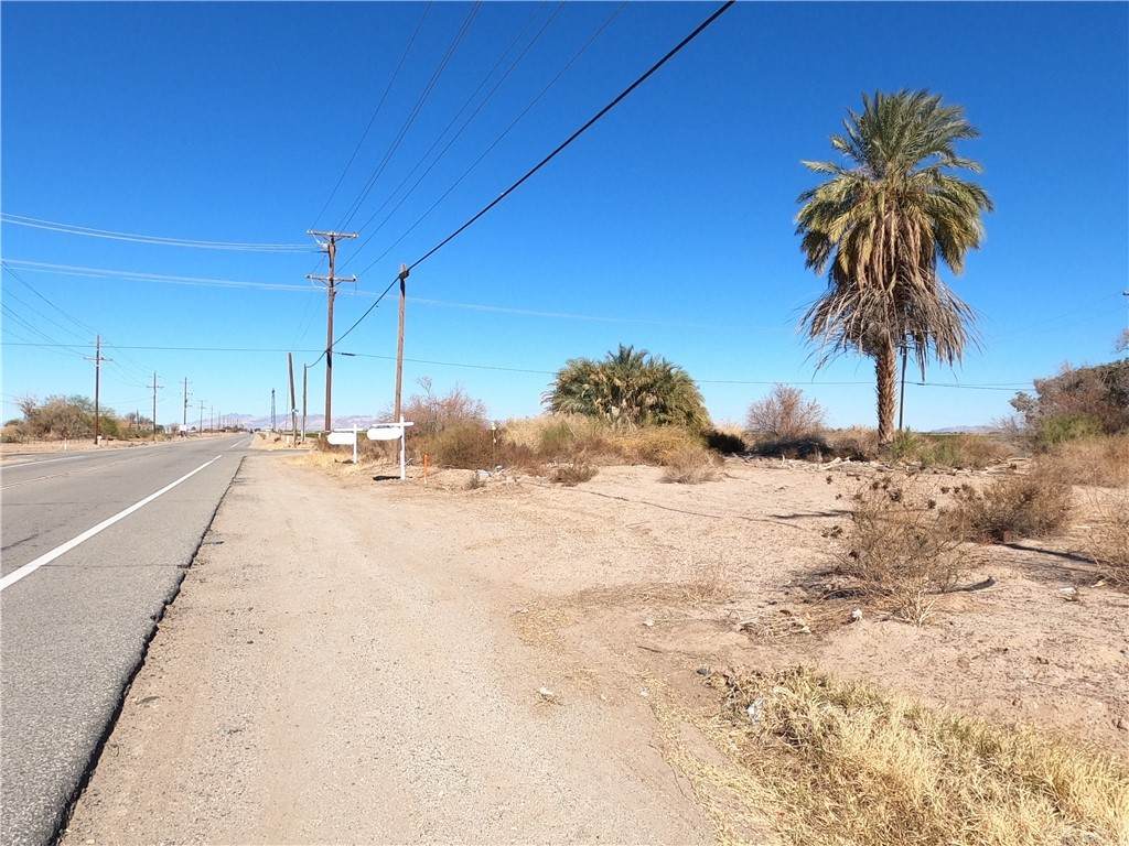 24036 Neighbors Boulevard - Photo 1