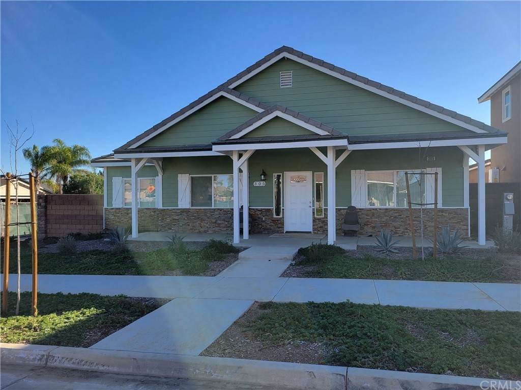 305 Faith Cir - Photo 1