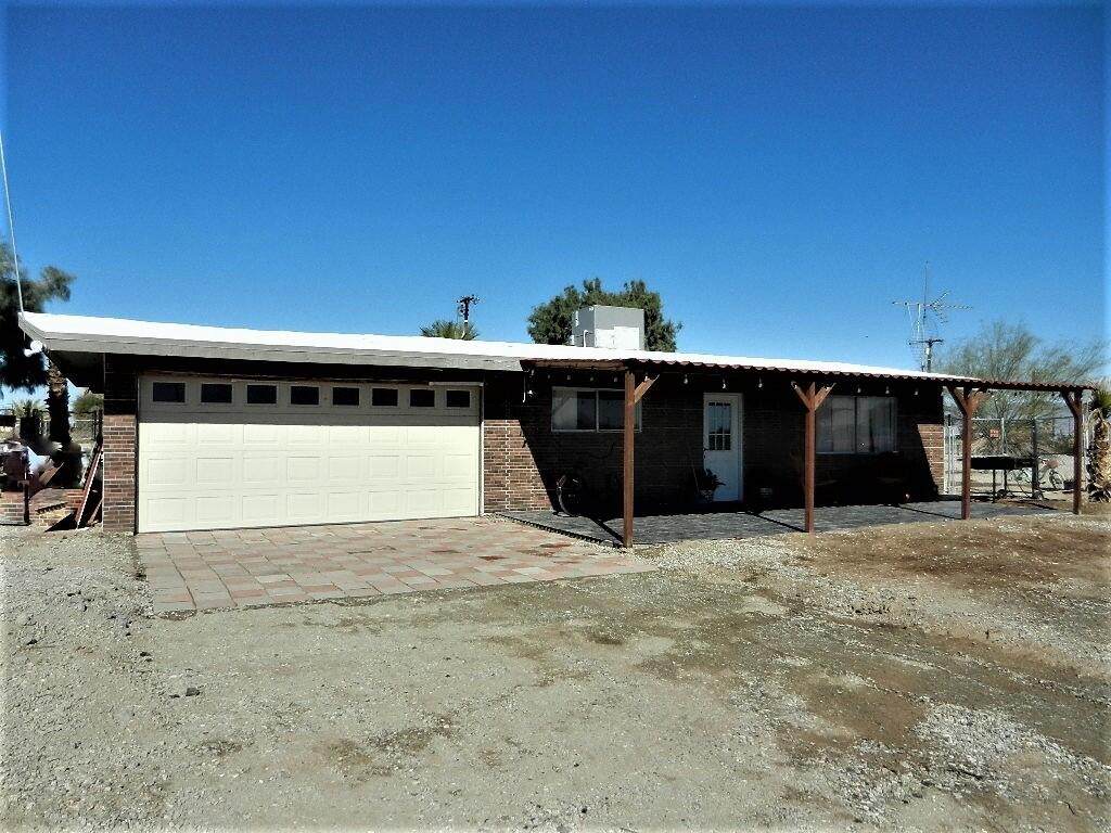 1312 Bourbon Avenue - Photo 1